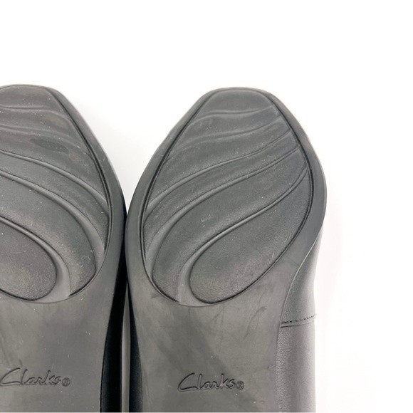 Clarks Size 7.5 Juliet Monte‎ Black Leather Patent Cap Toe Low Heels Pumps Shoes - Picture 11 of 14